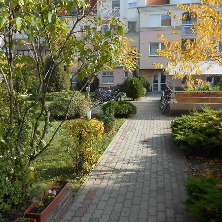 Marti 3 Bedroom Apartment 德布勒森 外观 照片