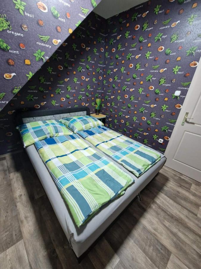 Marti 3 Bedroom Apartment 德布勒森 外观 照片