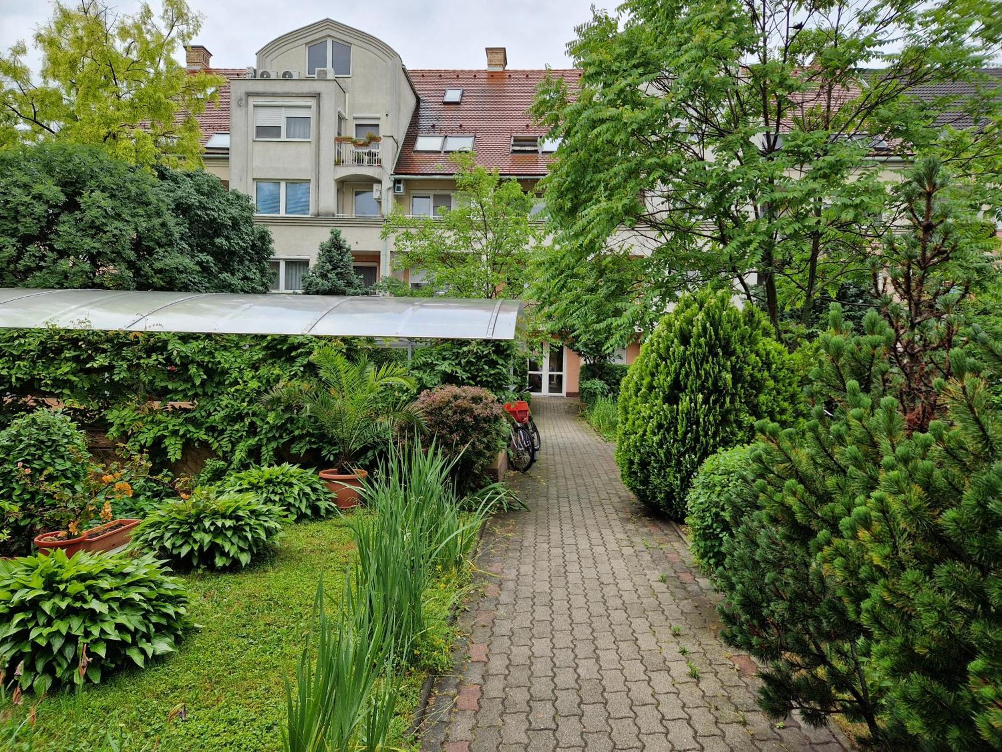Marti 3 Bedroom Apartment 德布勒森 外观 照片